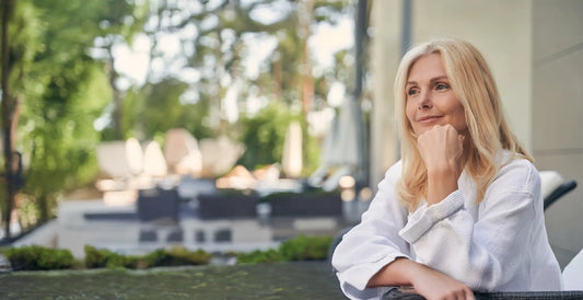 Menopauza a długowieczność: Które suplementy mogą złagodzić objawy i chronić zdrowie?